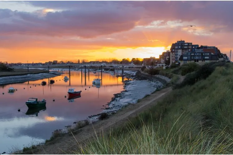 Couché de soleil vu depuis Carbourg