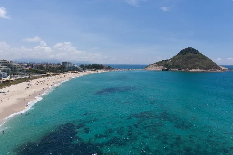 La plage Praia do Recreio dos Bandeirantes à Rio