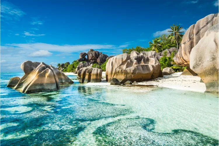 La plage Anse Source d'Argent aux Seychelles