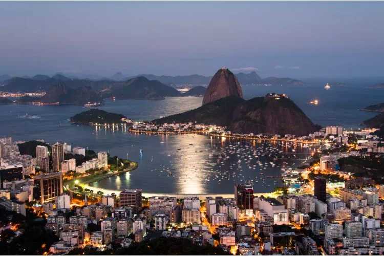 Rio de Janeiro la nuit