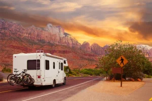 Camping-car en road trip