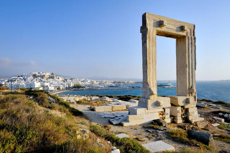 Portara de naxos